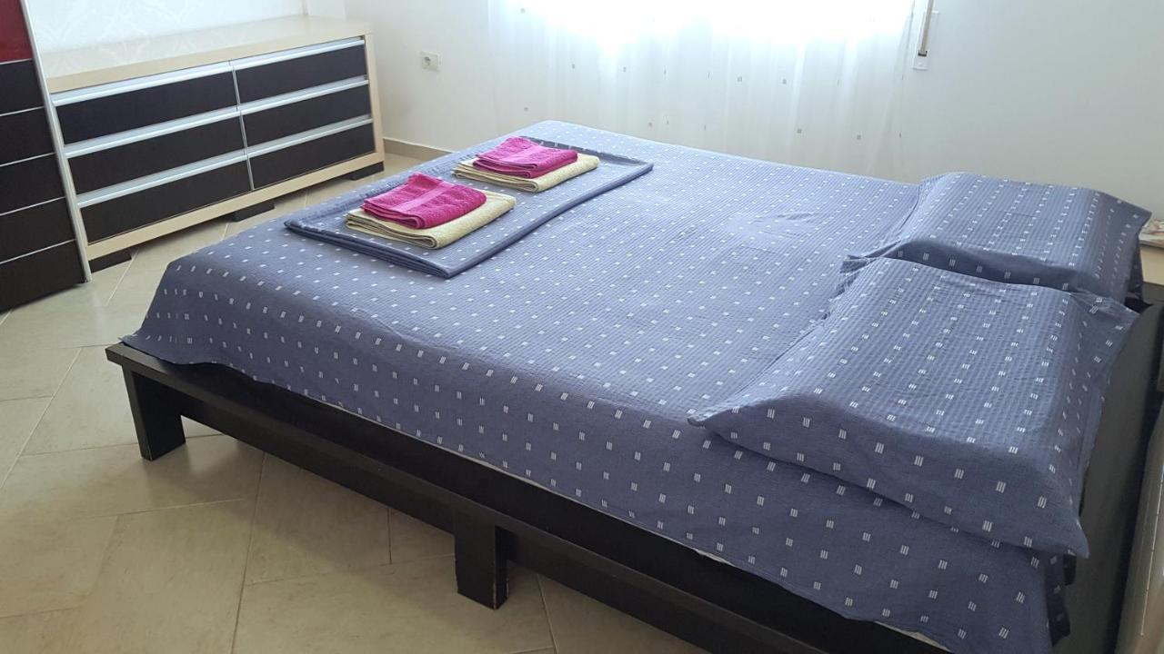 M&I Beach Apartment With Sea View Durrës 外观 照片